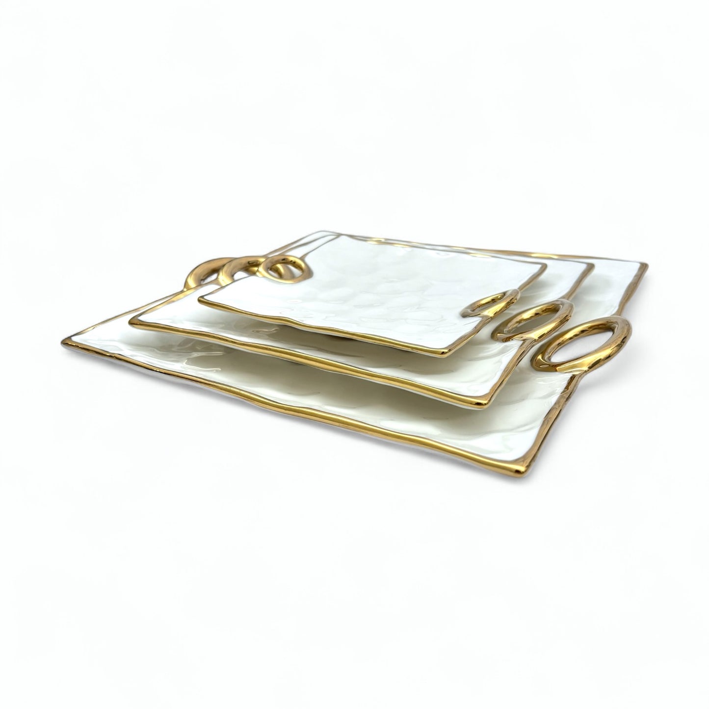 Klara Tallrik – Porslin med Elegant Guldkant (3 Storlekar)