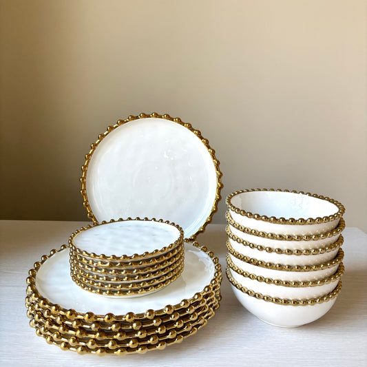 Bubbly Tallriksset - 18 Delar Med Elegant Guldkant