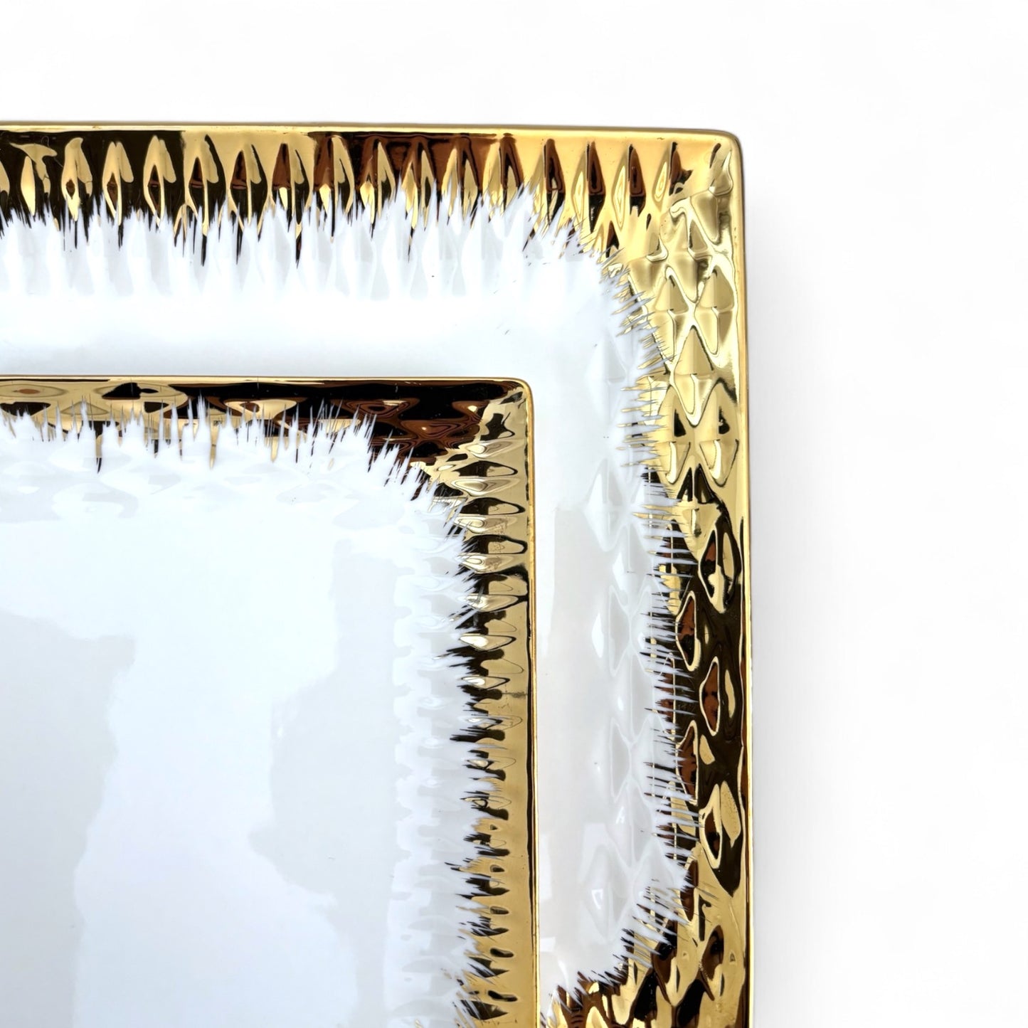 Tallriksset 18 delar – Emmy