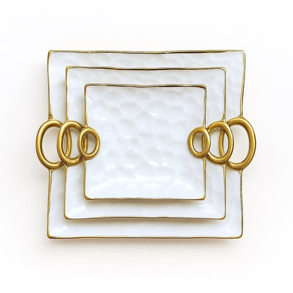 Klara Tallrik – Porslin med Elegant Guldkant (3 Storlekar)