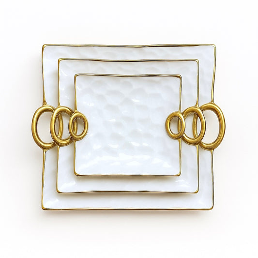 Klara Tallrik – Porslin med Elegant Guldkant (3 Storlekar)