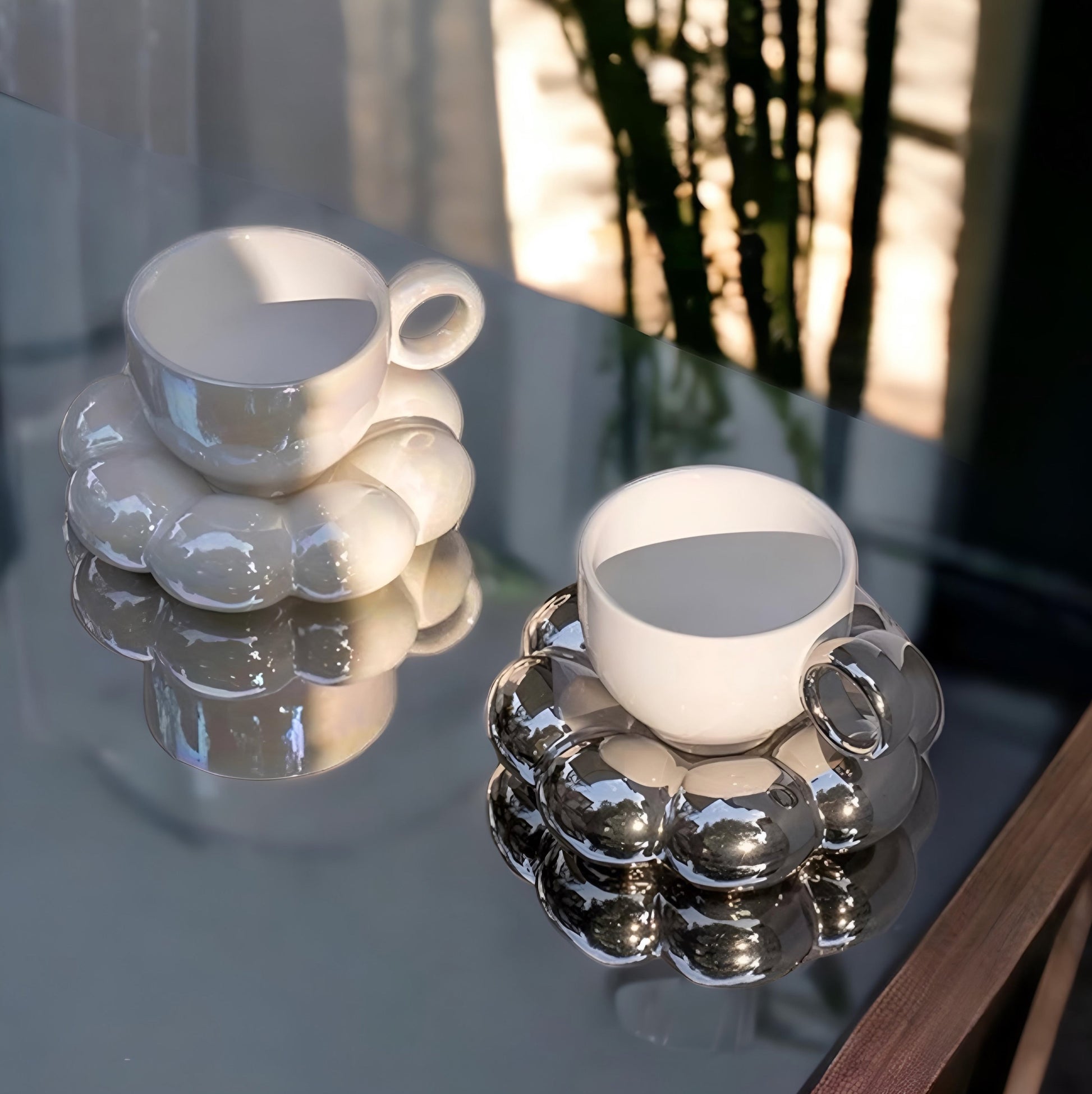 a couple of cups that are on a table 